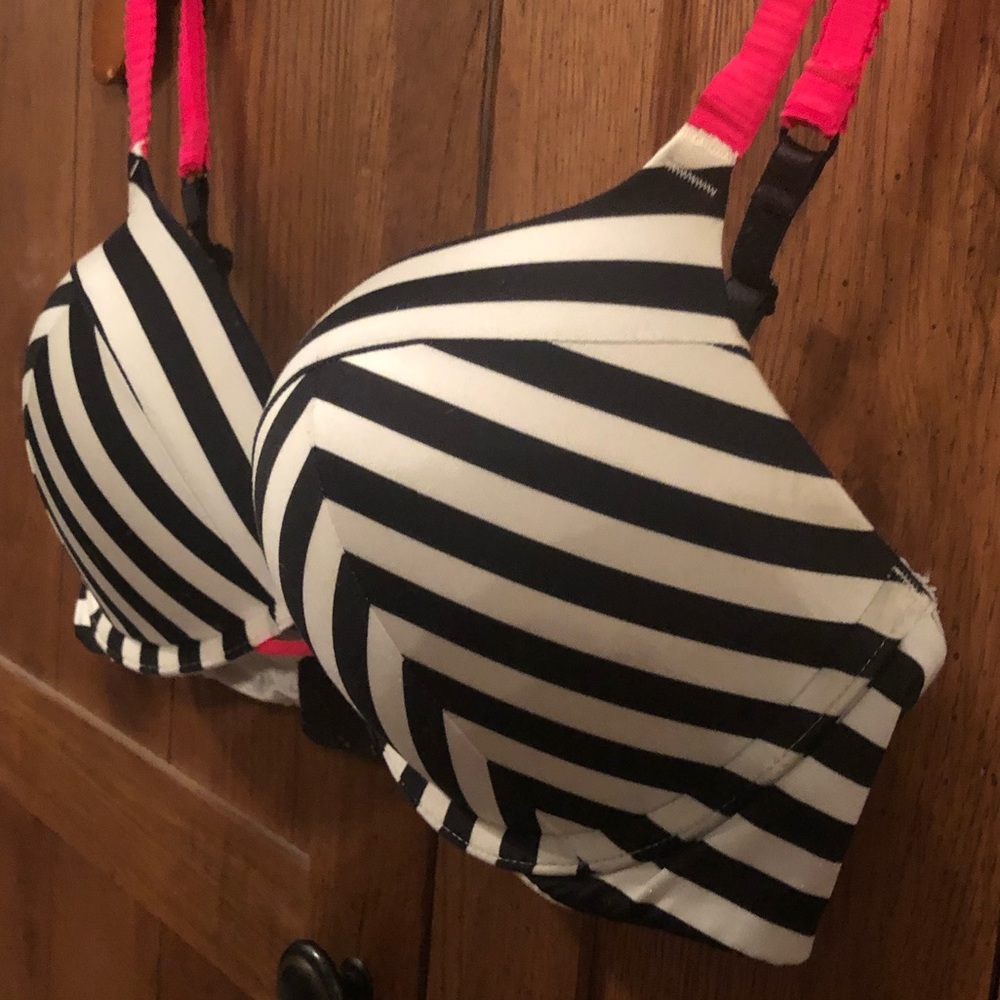 BD Bombshell Bra